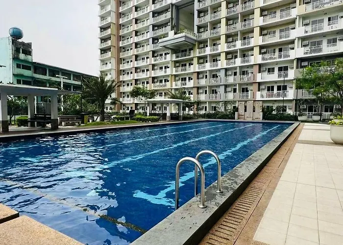 Apartment Free Parking 2b/r @infina Tower